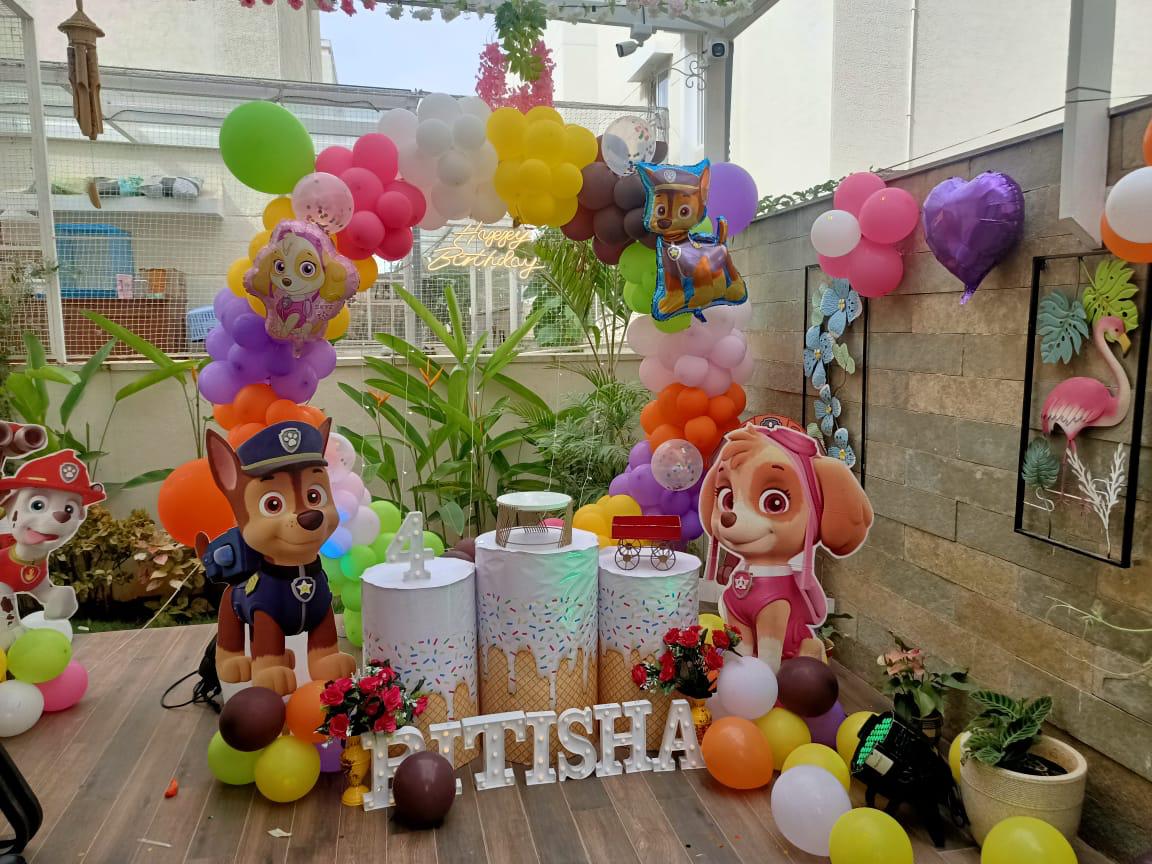 Theme Decor